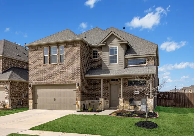 Photo 3 of Single family home for sale at 3839 Tack Room Rd, Aubrey, TX 76227 | MLS# 21303396 | Listing updated on 2026-09-29