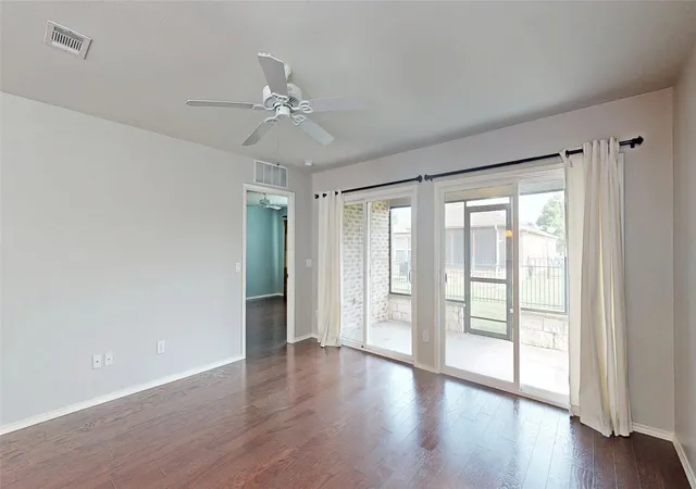Photo 4 of Sale Pending at 1456 Birmingham Forest Dr, Frisco, TX 75036 | MLS# 21312526 | Listing updated on 2026-08-25