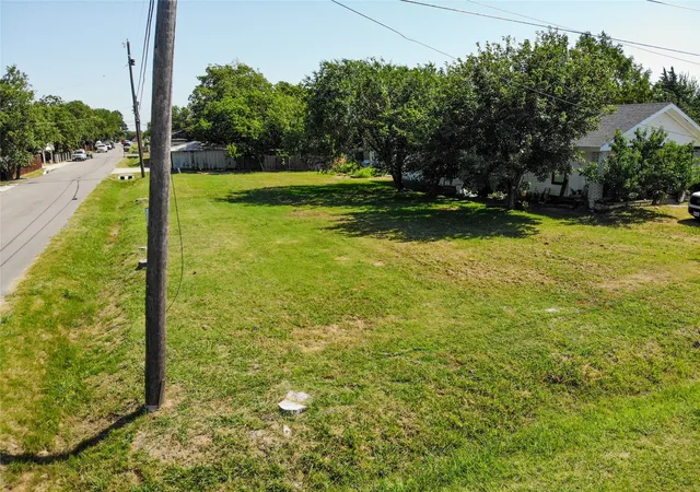 Photo 3 of Land for sale at 302 S New Mexico St, Celina, TX 75009 | MLS# 21313528 | Listing updated on 2026-07-11