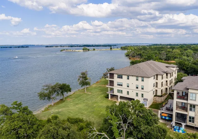 Homes for sale in Lake Dallas, TX | 500 Waters Edge Dr #313, Lake Dallas, TX 75065 | MLS# 21311382