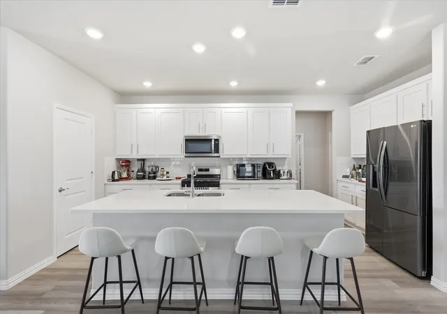 Photo 3 of Single family home for sale at 2321 Preakness Dr, Seagoville, TX 75159 | MLS# 21306641 | Listing updated on 2026-08-19