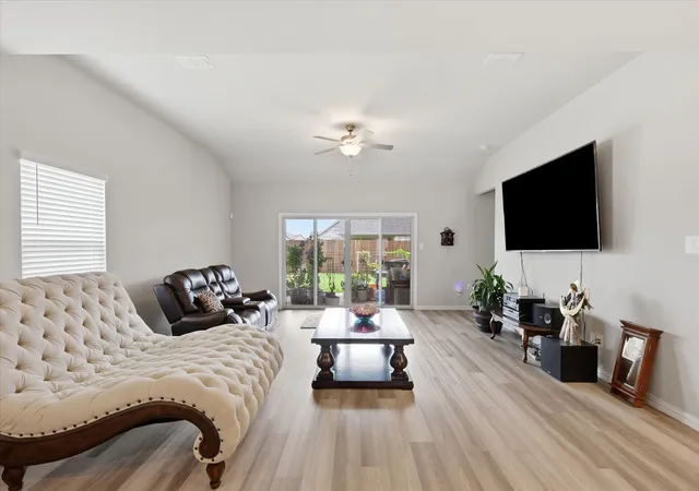 Photo 3 of Single family home for sale at 2321 Preakness Dr, Seagoville, TX 75159 | MLS# 21306641 | Listing updated on 2026-08-19