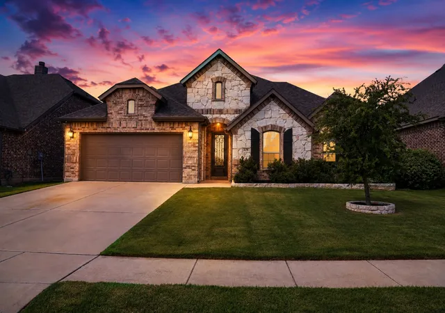 2nd image of 279 Paluxy St, Burleson, TX 76028 | MLS# 21280827