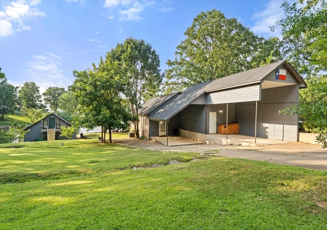 Homes for sale in Pittsburg, TX | 338 Private Road 52040, Pittsburg, TX 75686 | MLS# 21313544