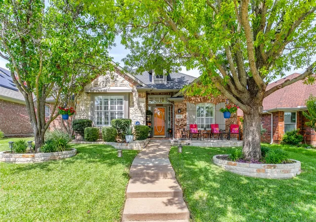 Homes for sale in Allen, TX | 122 Parkhurst Ln, Allen, TX 75013 | MLS# 21313170