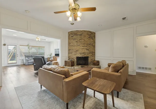 Photo 4 of Single family home for sale at 705 S Grove Rd, Richardson, TX 75081 | MLS# 21313654 | Listing updated on 2026-07-16
