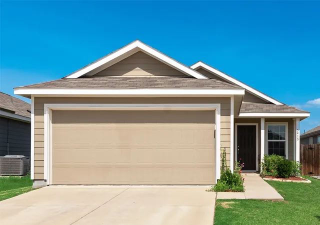 Photo 1 of Single family home for sale at 5415 Longshadow Dr, Princeton, TX 75407 | MLS# 21311587 | Listing updated on 2026-08-22