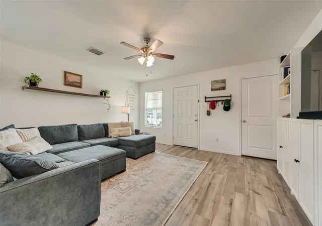 Photo 3 of Single family home for sale at 5415 Longshadow Dr, Princeton, TX 75407 | MLS# 21311587 | Listing updated on 2026-08-22