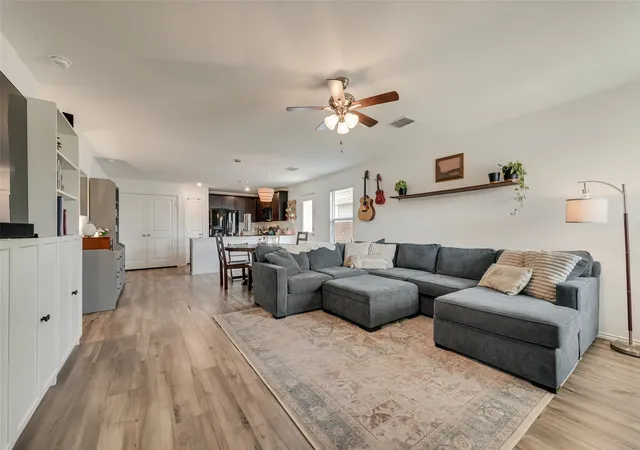 Photo 4 of Single family home for sale at 5415 Longshadow Dr, Princeton, TX 75407 | MLS# 21311587 | Listing updated on 2026-08-22