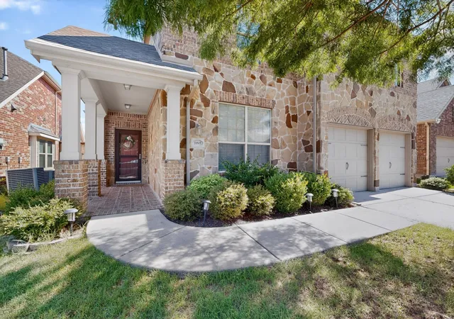 Photo 3 of Single family home for sale at 10505 Sexton Dr, Mc Kinney, TX 75072 | MLS# 21294705 | Listing updated on 2026-08-22