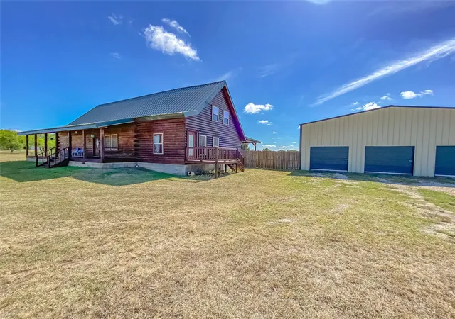 Photo 3 of Single family home for sale at 5074 Fm 603, Clyde, TX 79510 | MLS# 21308243 | Listing updated on 2026-09-28