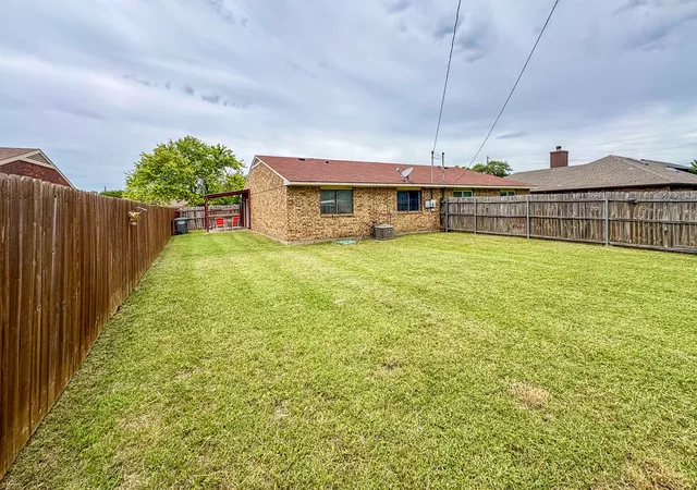 Homes for sale in Red Oak, TX | 539 Bluebird Ln, Red Oak, TX 75154 | MLS# 21312651