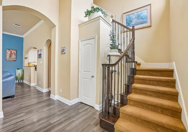 Photo 4 of Townhouse for sale at 6118 Shoal Creek Trl, Garland, TX 75044 | MLS# 21311713 | Listing updated on 2026-08-04