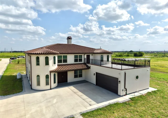 Homes for sale in Krum, TX | 4450 E Masch Branch Rd, Krum, TX 76249 | MLS# 21312705