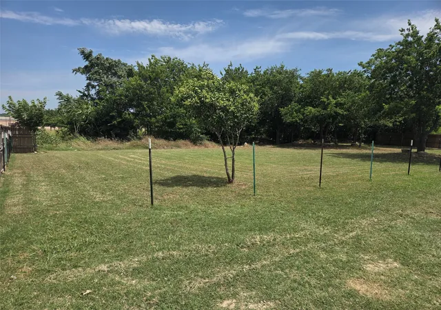 Photo 4 of Land for sale at 2709 Beverly Ave, Fort Worth, TX 76104 | MLS# 21312436 | Listing updated on 2026-08-22
