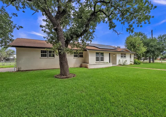 30th image of 508 Se 25th Ave, Mineral Wells, TX 76067 | MLS# 21313434