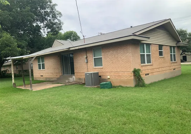 Homes for sale in Midlothian, TX | 1421 N 9Th St, Midlothian, TX 76065 | MLS# 21313557