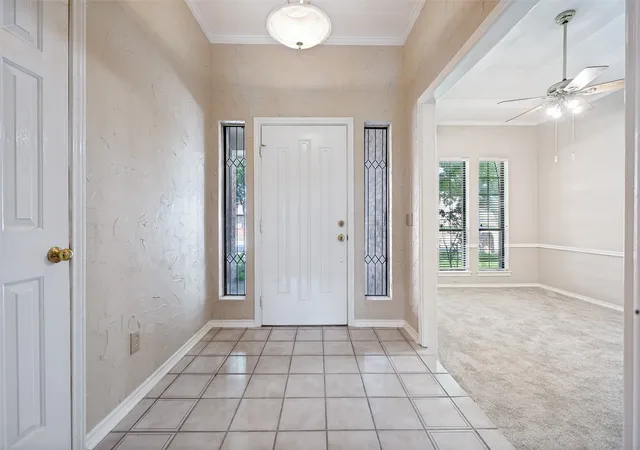 Photo 3 of Sale Pending at 2505 Copper Creek Ln, Carrollton, TX 75006 | MLS# 21310335 | Listing updated on 2026-07-28