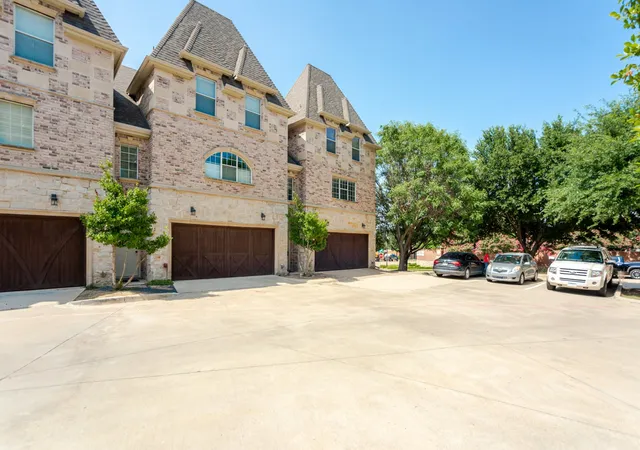 Photo 2 of Condo for sale at 2700 Club Ridge Dr #1, Lewisville, TX 75067 | MLS# 21309215 | Listing updated on 2026-08-29