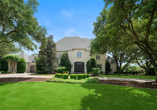 Photo 3 of Mansion for sale at 2025 Creekridge Dr, Frisco, TX 75034 | MLS# 21309491 | Listing updated on 2026-09-03