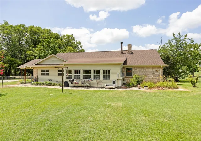Photo 3 of Single family home for sale at 4210 Waples Rd, Granbury, TX 76049 | MLS# 21313807 | Listing updated on 2026-08-22