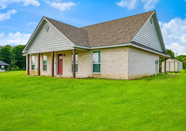 Single family home for sale at 735 Todd St, Blossom, TX 75416 | MLS# 21313808