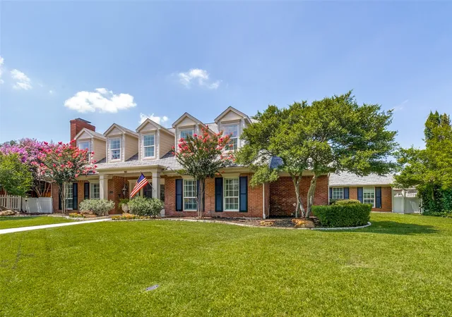 Photo 3 of Sale Pending at 5023 Spyglass Dr, Dallas, TX 75287 | MLS# 21313774 | Listing updated on 2026-08-28