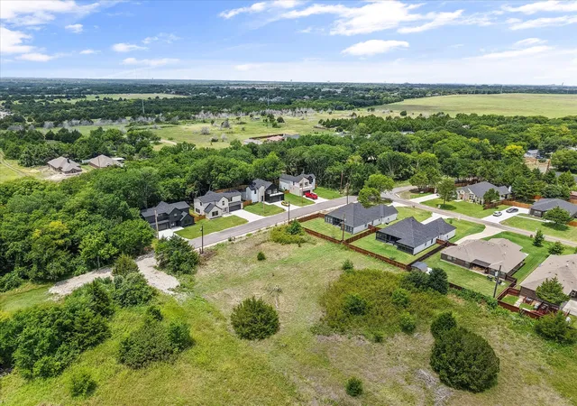 Homes for sale in Glenn Heights, TX | 120 Lakeshore Ln, Glenn Heights, TX 75154 | MLS# 21313849