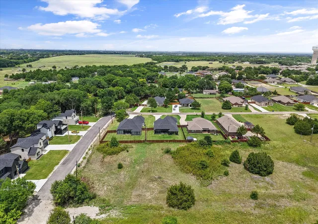 Homes for sale in Glenn Heights, TX | 120 Lakeshore Ln, Glenn Heights, TX 75154 | MLS# 21313849