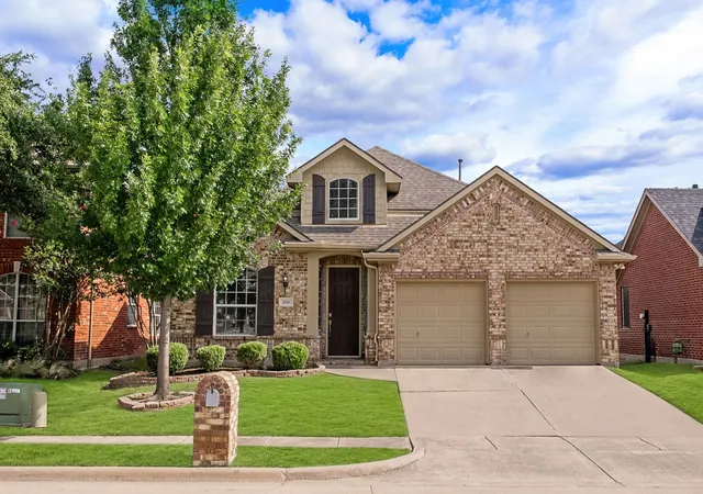 Homes for sale in Little Elm, TX | 3153 Fox Hollow Dr, Little Elm, TX 75068 | MLS# 21310656