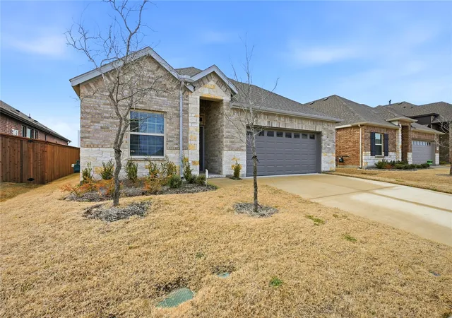 Photo 3 of Single family home for sale at 1364 Chisos Wy, Forney, TX 75126 | MLS# 21308959 | Listing updated on 2026-08-19