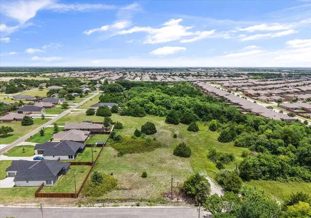 Homes for sale in Glenn Heights, TX | 2220 Lakeshore Ln, Glenn Heights, TX 75154 | MLS# 21313908