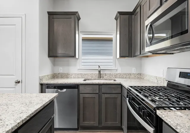 Photo 3 of Sale Pending at 9628 Stranton Dr, Fort Worth, TX 76140 | MLS# 21313913 | Listing updated on 2026-08-25