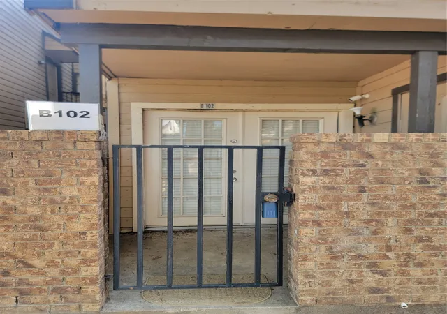 Homes for sale in Dallas, TX | 9803 Walnut St #102, Dallas, TX 75243 | MLS# 21305871