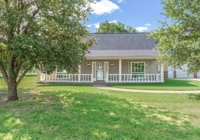 Photo 4 of Single family home for sale at 7871 Shady Ln, Scurry, TX 75158 | MLS# 21311556 | Listing updated on 2026-09-24