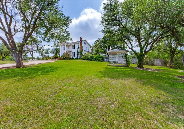 Homes for sale in Eastland, TX | 515 S Lamar St, Eastland, TX 76448 | MLS# 21313254
