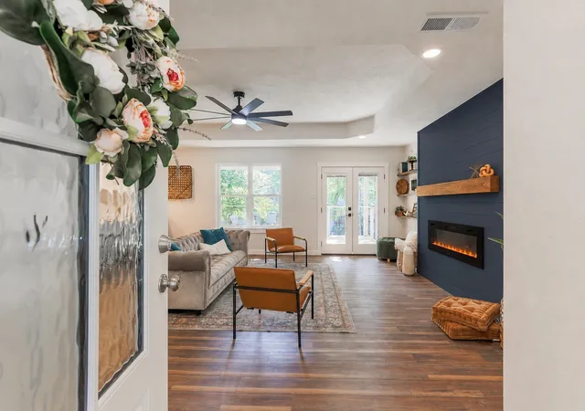 Photo 4 of Single family home for sale at 44 Haven Cir, Denison, TX 75020 | MLS# 21313952 | Listing updated on 2026-10-05