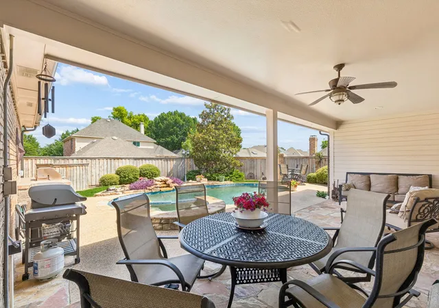 Photo 4 of Single family home for sale at 7112 Harvey, Plano, TX 75025 | MLS# 21309889 | Listing updated on 2026-08-22