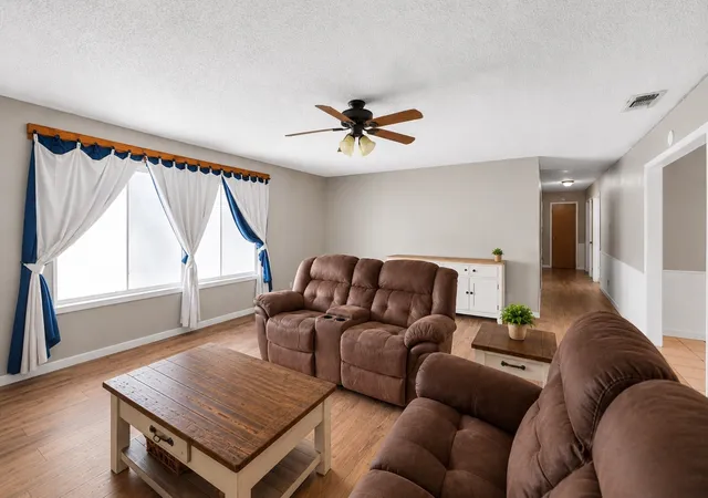 Photo 3 of Single family home for sale at 119 Dennis St, Jacksboro, TX 76458 | MLS# 21311670 | Listing updated on 2026-07-10