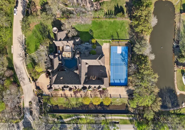 Photo 2 of Mansion for sale at 1161 La Mirada, Southlake, TX 76092 | MLS# 21313907 | Listing updated on 2026-09-17