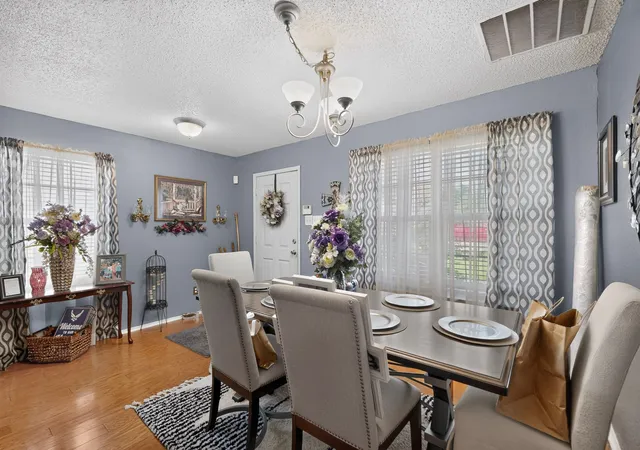 Photo 4 of Single family home for sale at 424 Chatman St, Hutchins, TX 75141 | MLS# 21312472 | Listing updated on 2026-07-14