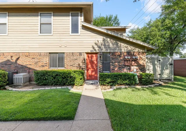 Photo 2 of Condo for sale at 2240 Tarpley Rd #484, Carrollton, TX 75006 | MLS# 21313874 | Listing updated on 2026-10-03