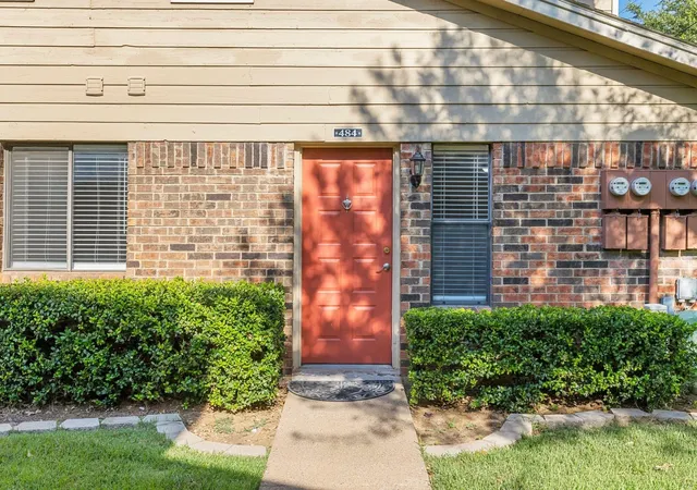 Photo 3 of Condo for sale at 2240 Tarpley Rd #484, Carrollton, TX 75006 | MLS# 21313874 | Listing updated on 2026-10-03