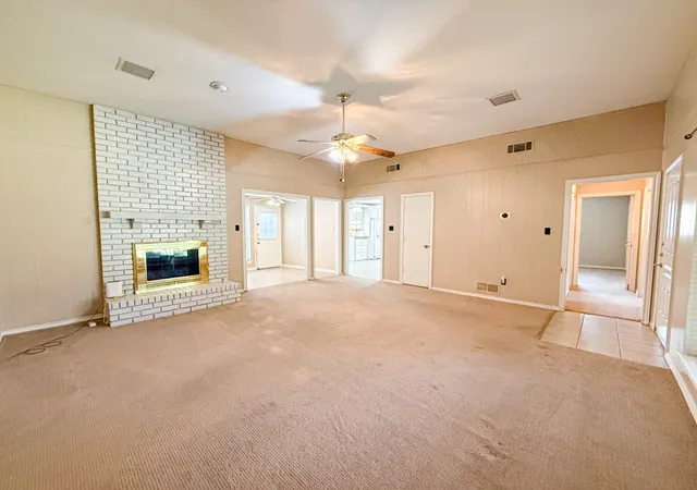 Photo 4 of Single family home for sale at 314 Shepards Hill Dr, Rockwall, TX 75087 | MLS# 21311913 | Listing updated on 2026-08-04