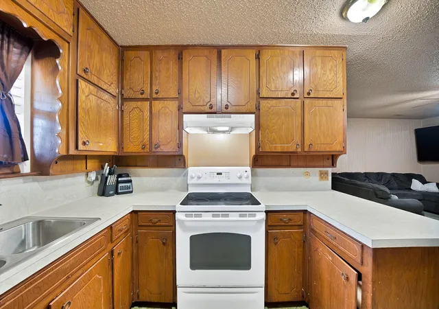 Photo 4 of Single family home for sale at 6621 Perdido Dr, Watauga, TX 76148 | MLS# 21313621 | Listing updated on 2026-09-29