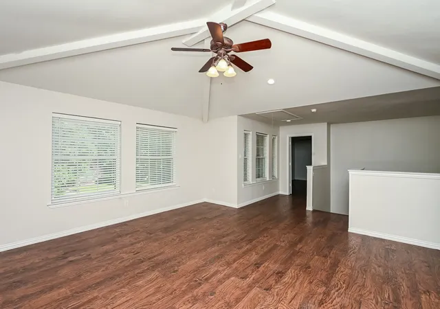 Photo 3 of Single family home for sale at 2057 Spinnaker Ln, Azle, TX 76020 | MLS# 21309170 | Listing updated on 2026-09-30
