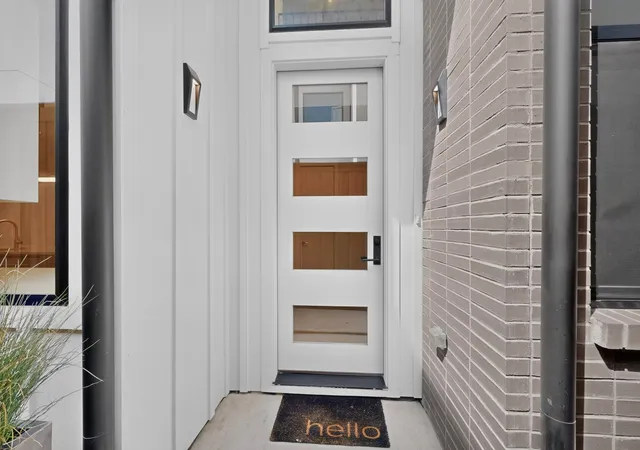 Photo 2 of Sale Pending at 5012 Mission Ave, Dallas, TX 75206 | MLS# 21312975 | Listing updated on 2026-07-27