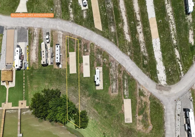 Photo 4 of Land for sale at 5136 Peninsula Rd, Kerens, TX 75144 | MLS# 21313915 | Listing updated on 2026-09-23