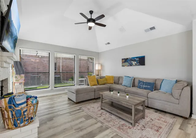 Photo 3 of Single family home for sale at 2108 Bentley Dr, Flower Mound, TX 75028 | MLS# 21308776 | Listing updated on 2026-08-29