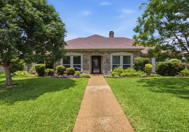 Photo 3 of Single family home for sale at 1403 Concord Dr, Richardson, TX 75081 | MLS# 21313361 | Listing updated on 2026-10-07
